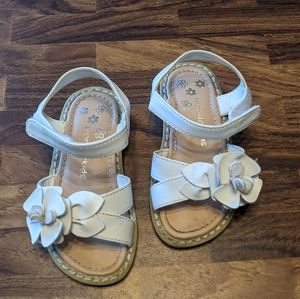 Girls White Sandals sz 7c